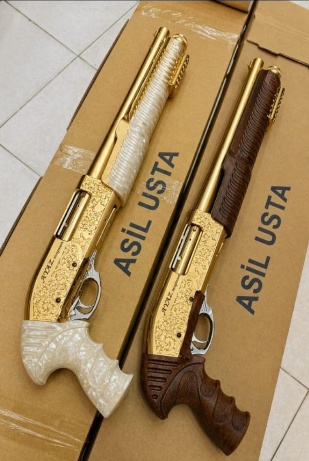 Magnum 12 Kalibre 4+1 Altın Kaplama Kısa Pompalı Av Tüfeği
